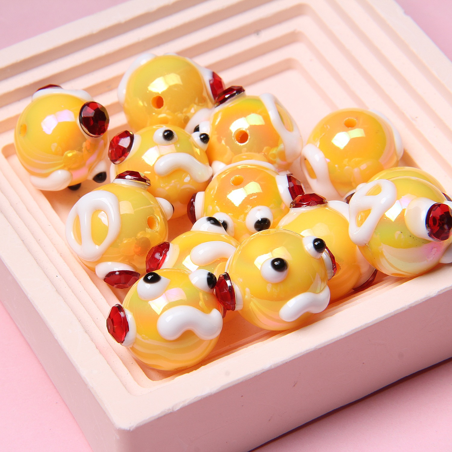 Yellow beads red diamond big mouth