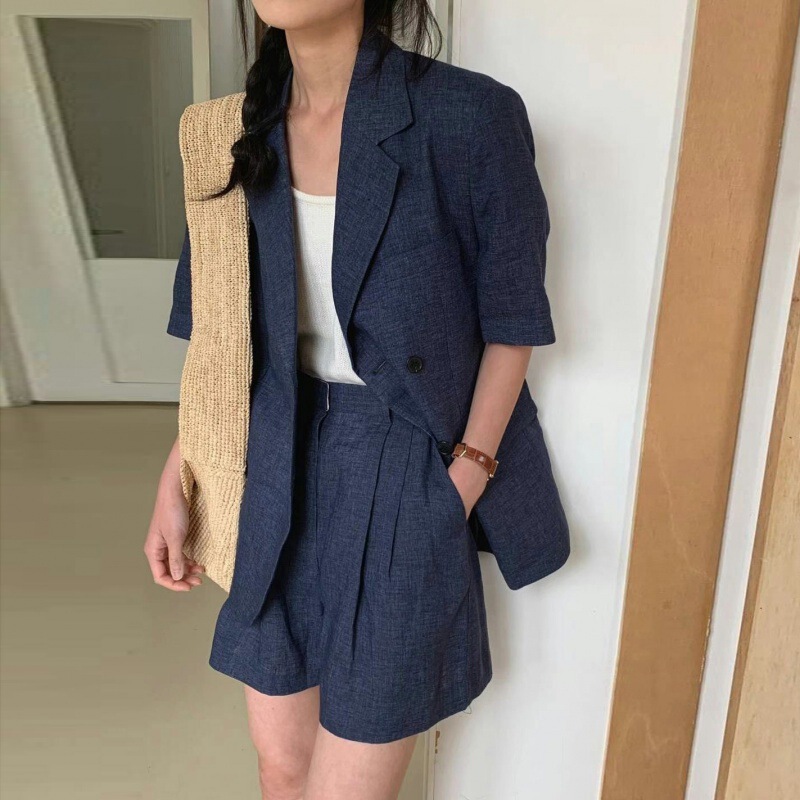 Summer Short-Sleeved Suit Women's Thin 2024 New Korean Style Fashionable Versatile Slim Suit Shorts Two-Piece Set