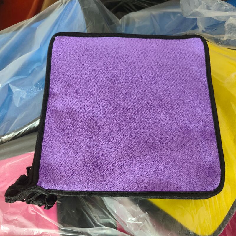車のタオルは水を吸収し、厚く、糸くずが落ちません、クリーニングハウスキーピングクリーニング雑巾、両面コーラルベルベット洗車小さなタオル卸売|undefined
