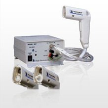 �ձ��ٌmHUGLE �x���L�C 1402 ���L���Ŀ��������o�