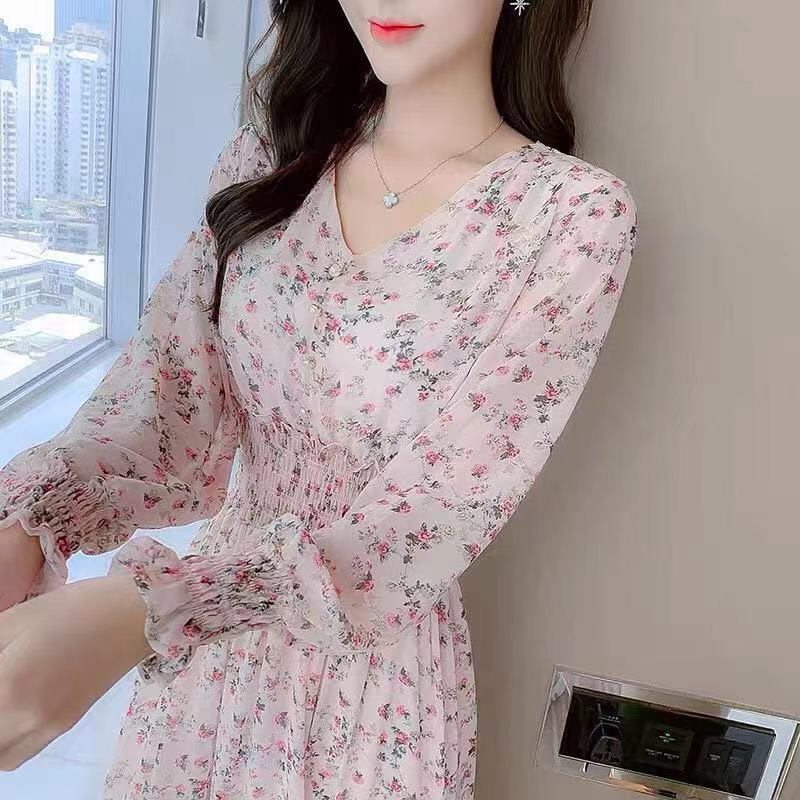 韓国版の新しい春と秋の長袖ウエストディスプレイハイウエスト韓国版Vネックスカート花柄シフォンドレスロング