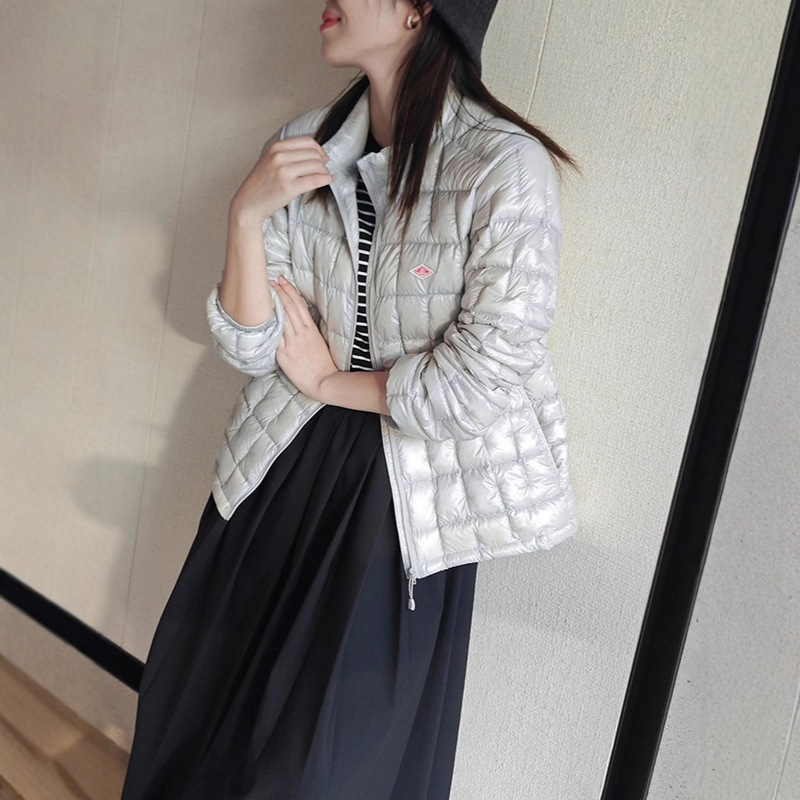 Clothing Record 3: Lightweight and Soft Goose down Jacket with Maze Quilting, 90% White Goose Down, Short Ribbed down Jacket, One-Piece Wholesale