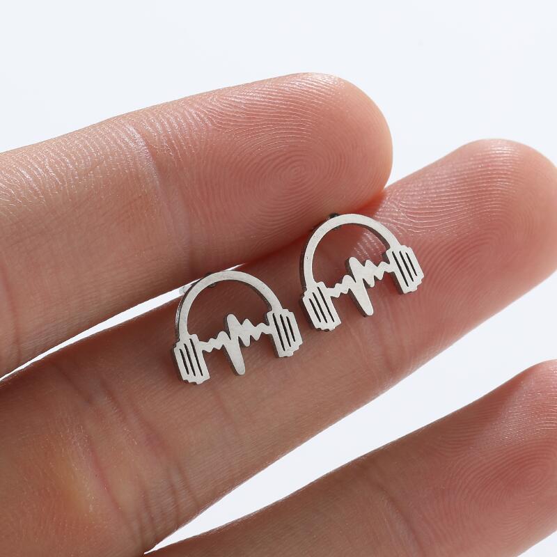 Simple Style Headset Titanium Steel Ear Studs Plating No Inlaid Stainless Steel Earrings