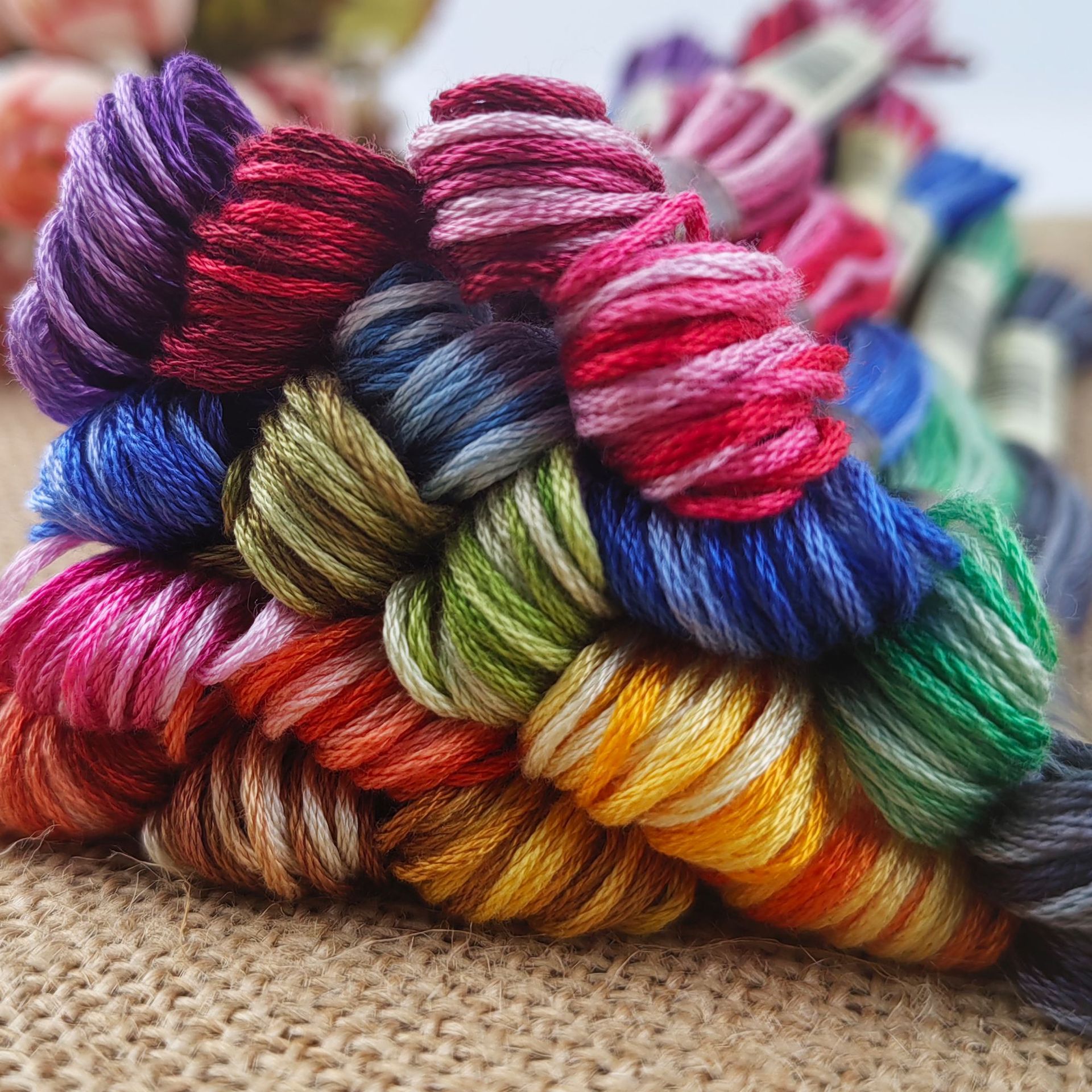 Egyptian Cotton R Cord Dyeing Thread, Pure Cotton Gradient Hand Embroidery Thread, 6 Strands 8 Meters DIY French Embroidery Cross-Stitch Thread