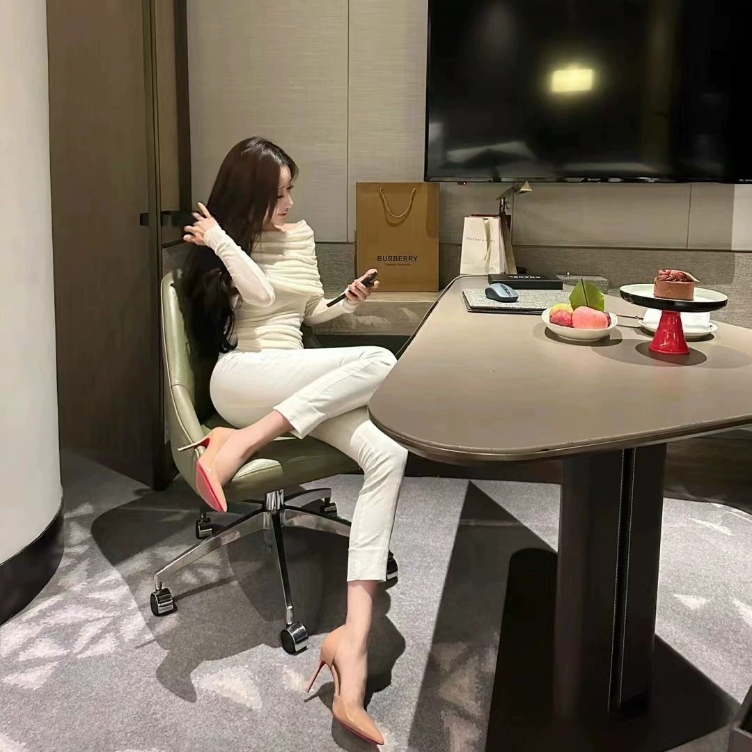 Nude side empty high heels for women red sole stiletto 2025 new pointed toe shallow mouth patent leather sexy temperament and beautiful single shoes