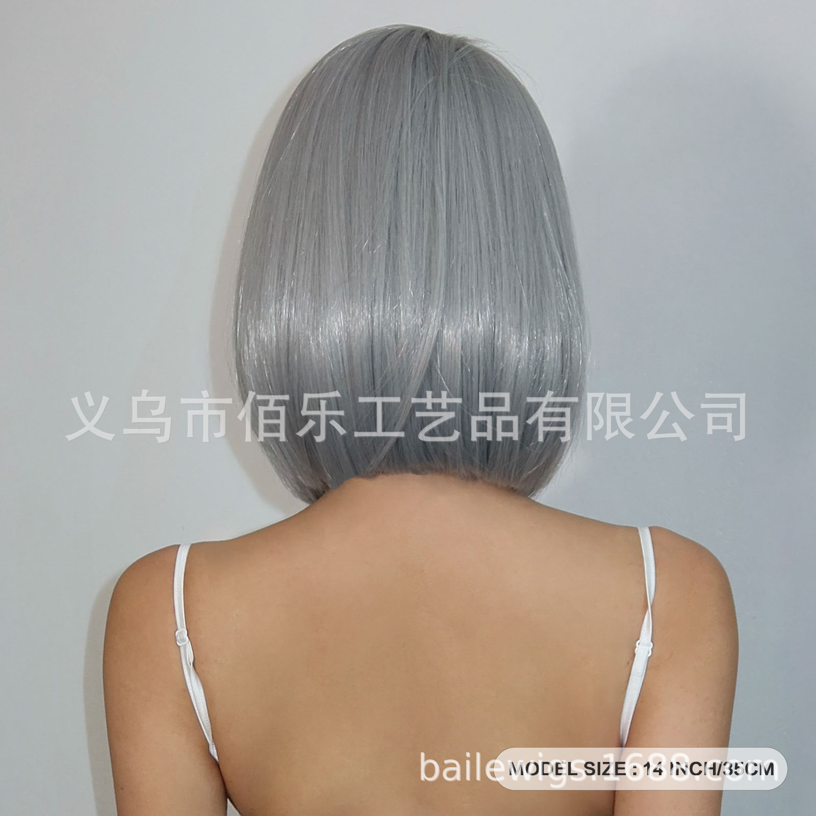 Pelucas europeas y americanas con flequillo, cabello corto liso gris plateado, peluca completa, fabricante de bobos, pelucas al por mayor en stock image 5