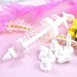 Fondant Cake Tool/8-Mouth Replaceable Plastic Decorating Nozzle Set Cream Piping Device Cake Dg18004