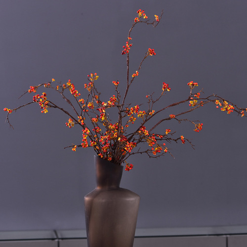 Factory Direct Sale of New Chinese Style Flower Arrangement Artificial Berry Fake Smilax Home Decor Artificial Flower Golden Willow Mountain Return