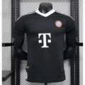 2425 Bayern Munich Black Fan