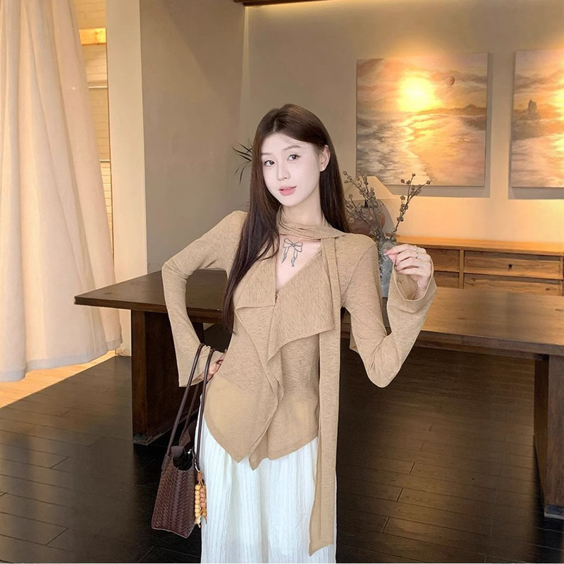 松弛系设计感飘带V领长袖T恤女2025秋季新款修身显瘦小众chic上衣|undefined
