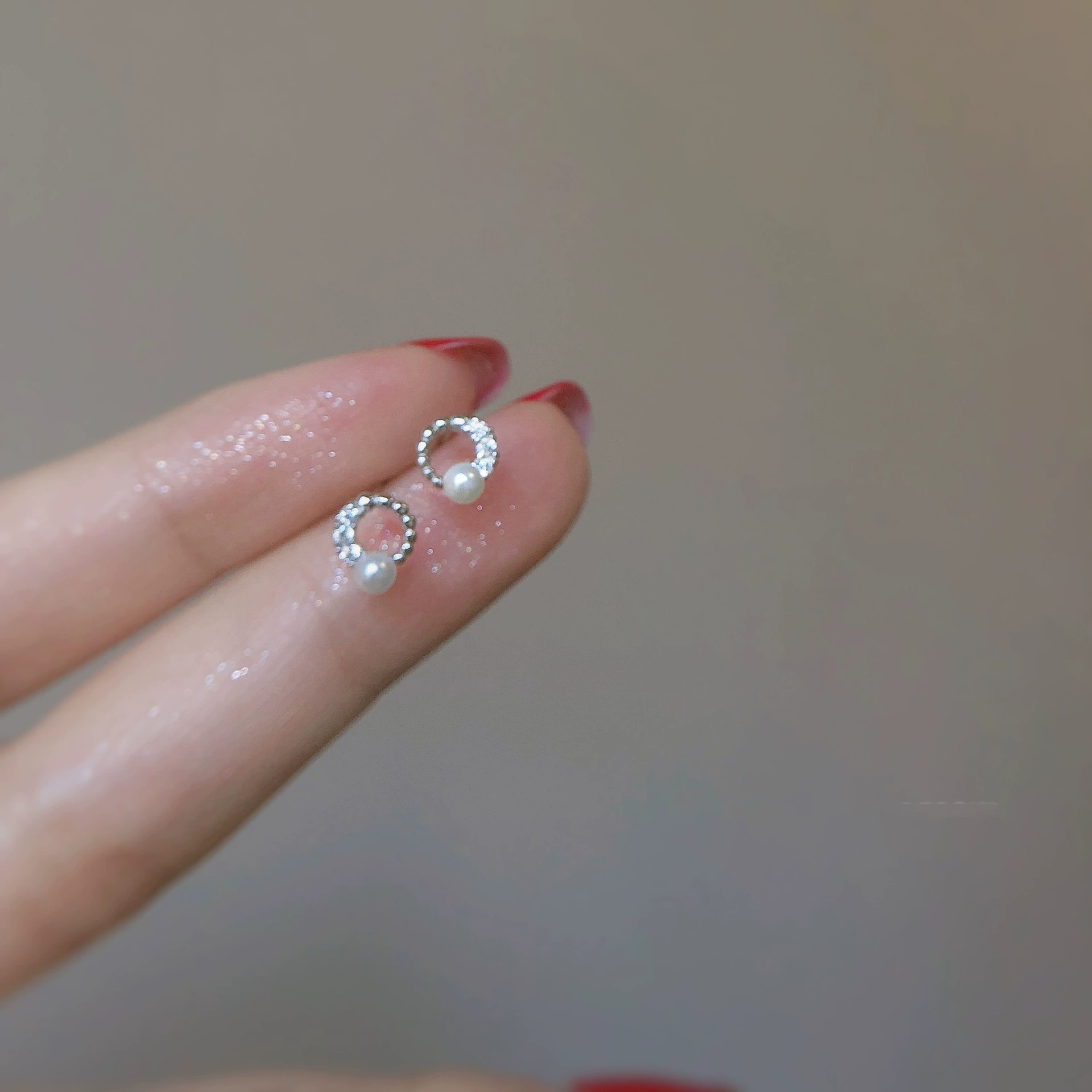Серебряная игла в виде цветка, маленькие элегантные серьги для офиса, образец серебро 925, японская версия, простой и элегантный дизайн