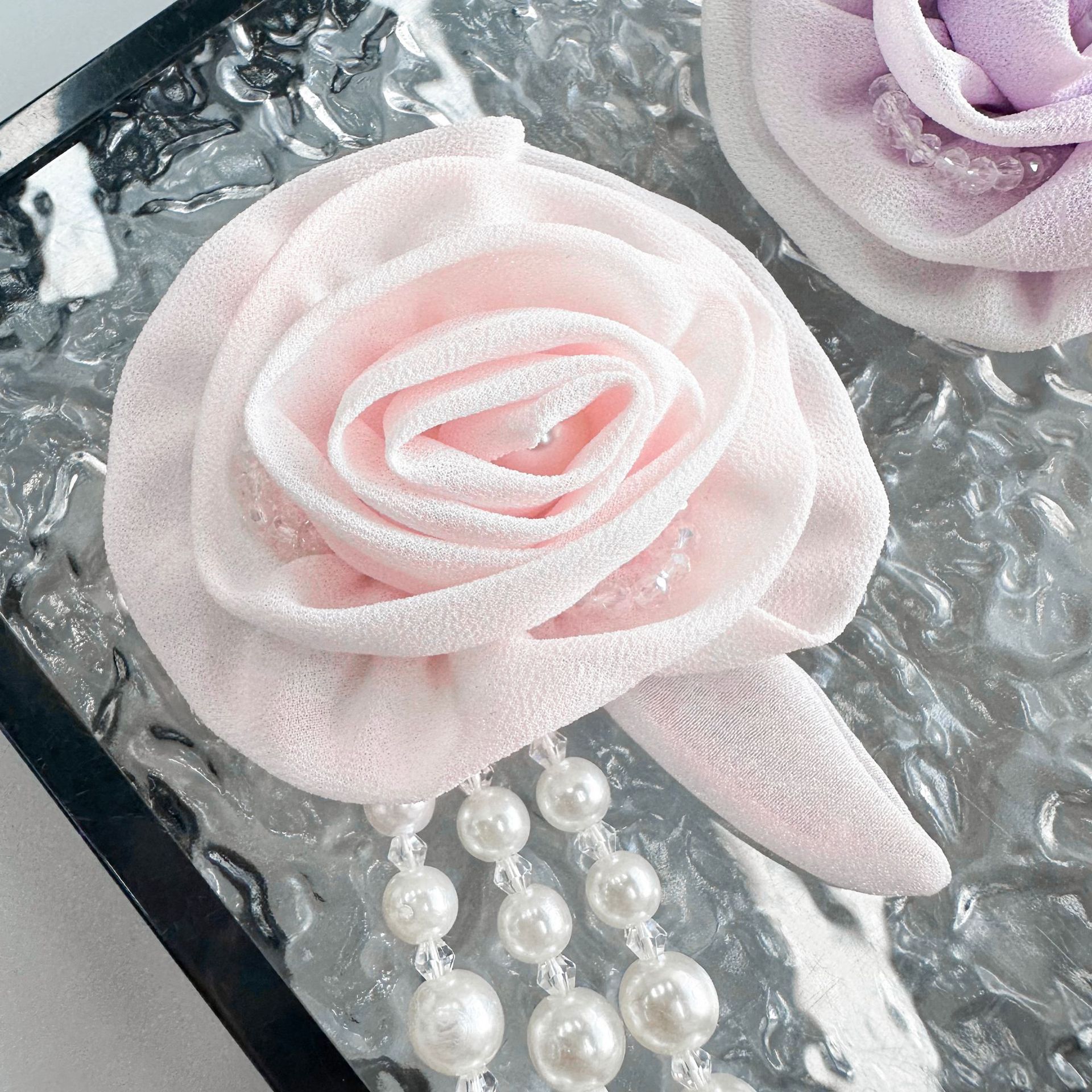 Parche Decorativo de Flores con Perlas de Poliéster para Ropa y Bolsos