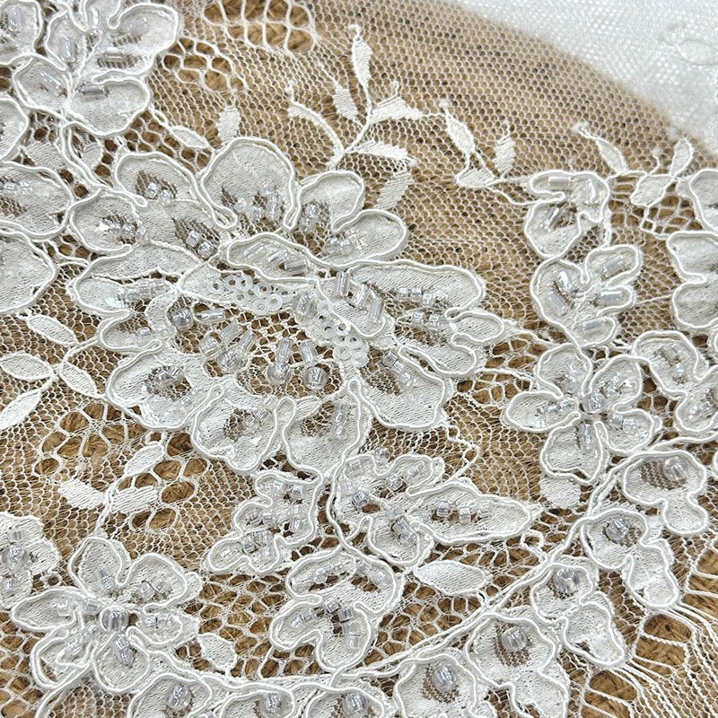 Tejido de encaje bordado de hueso de posicionamiento flor tejido de encaje hueco de 3 metros de largo vestido de boda vestido de pez tela de falda image 4
