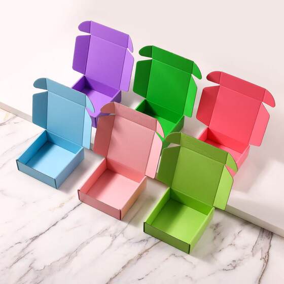 Thickened five-layer color flying machine box in stock express packaging box jewelry packaging box high-value clothing storage paper box