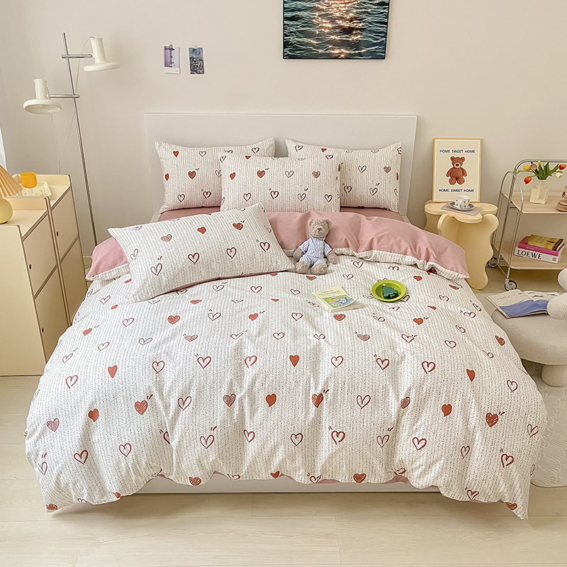 Cuerpo de algodón de cuatro piezas de amor, cama de cama, cama de cama, dormitorio de estudiantes, ropa de cama de tres piezas.