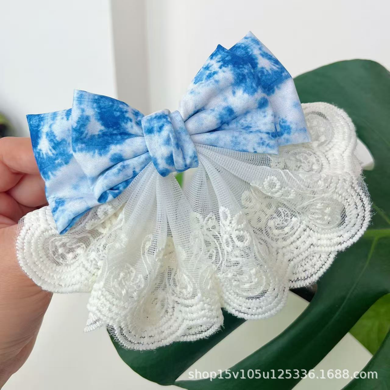 베이지 레이스 리본