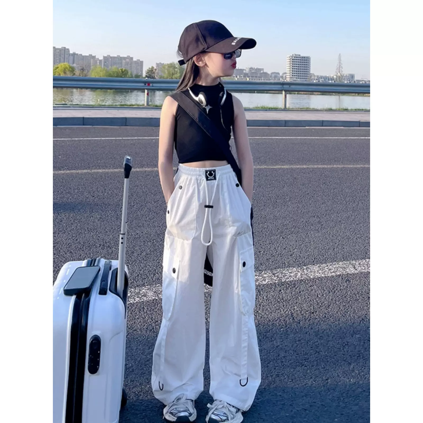 女童工装休闲裤夏季2024新款速干美式裤子高腰爵士舞洋气童装裤子