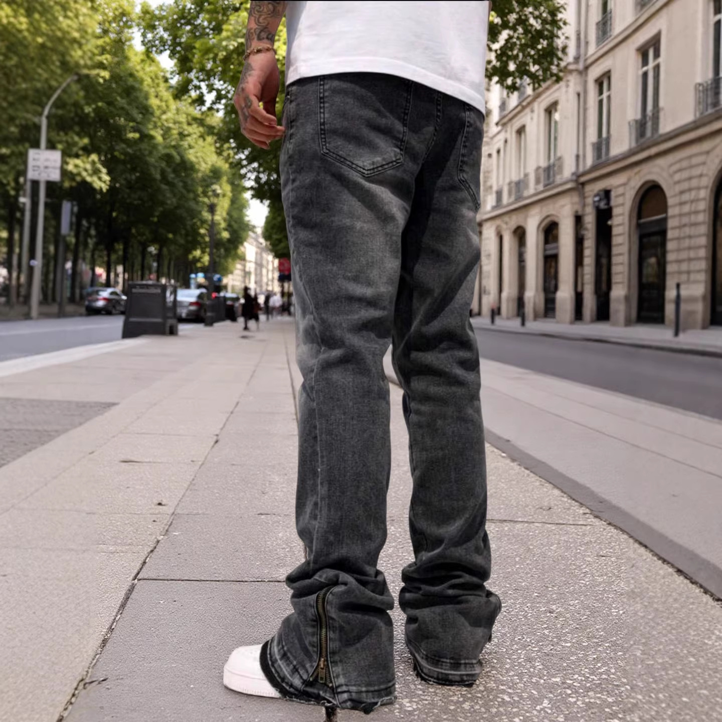Men's Clothing Men's Trendy Light Blue Stretch Straight Leg Jeans Style High Street Slightly Flared Loose Fit Washed_mkmklike.com