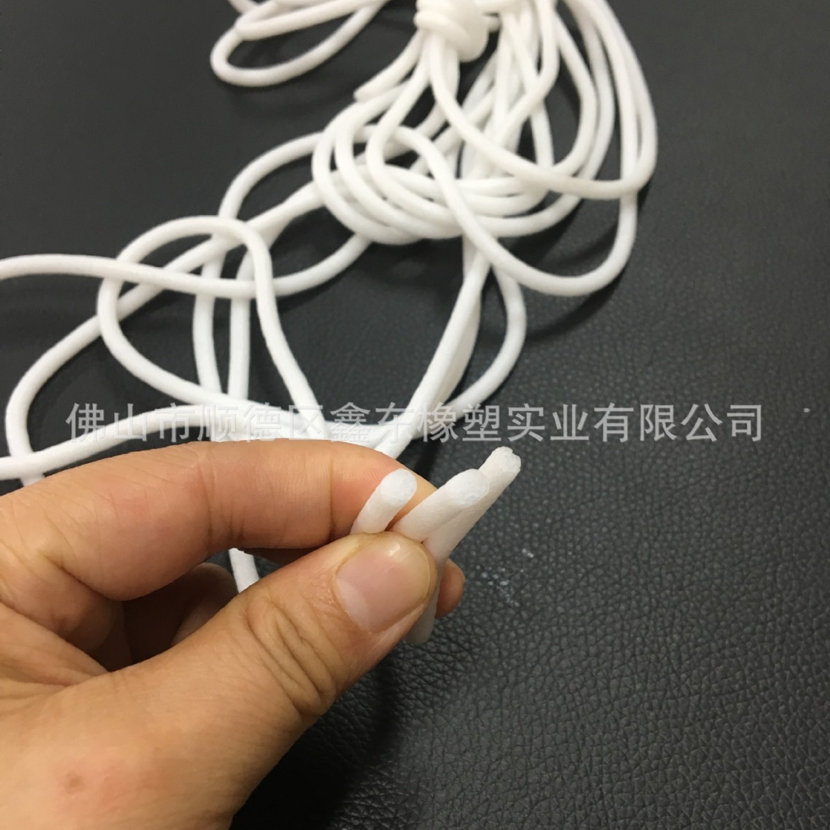 厂家发货  耐高温发泡硅胶圆条 方条 密封扁条直径5 6 8 10 15