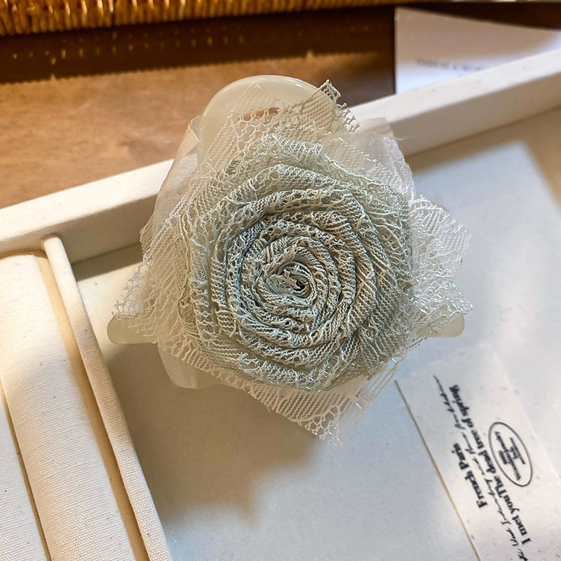 Carpeta de agarre de palabra redonda de color café, clip de tiburón de pelo de disco de alta gama retro, personalidad simple y de moda, nueva horquilla, accesorios para el cabello