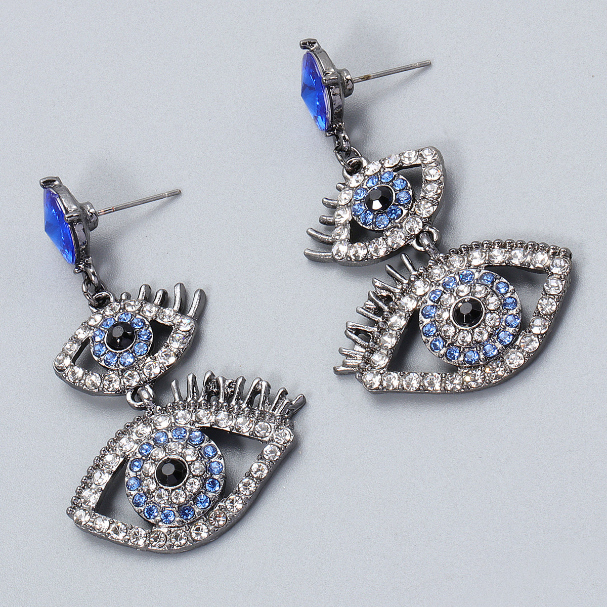 Fashion Eyelashes Diamond Earrings display picture 3