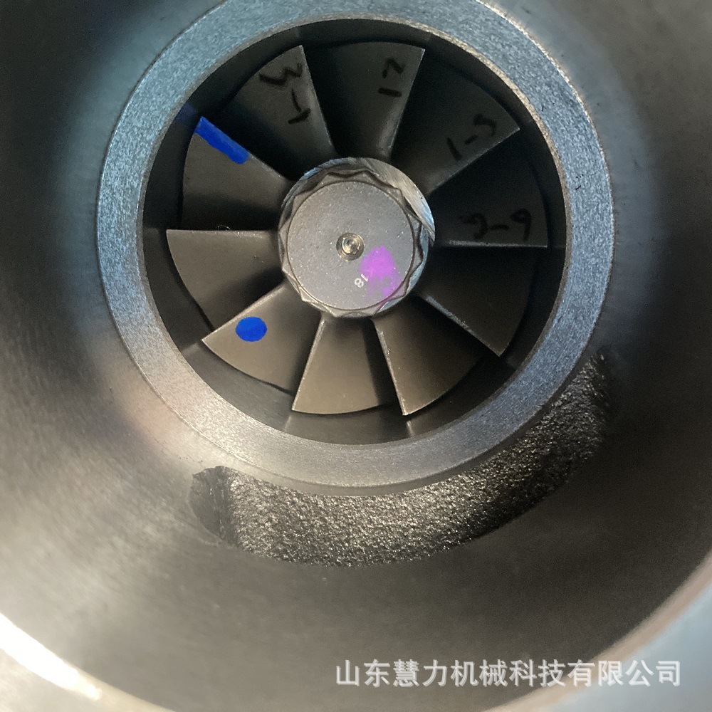 涡轮增压器