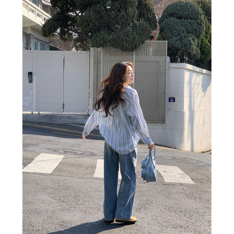 New 2026 Spring Collection Korean Dongdaemun Simple Strawberry Color Loose Vertical Striped Long-Sleeve Shirt