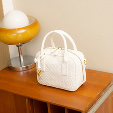 �����¿��Ů���n�����e��������W�t�����ٴ�μ�б���