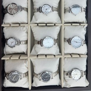 �������P���Ů���|�A���ֱ�r�к��s������ŮʯӢ�������ֱ�