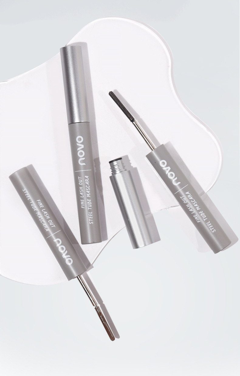 NOVO Fine Eyelash Outstanding small tube mascara is natural, three-dimensional, thick, long, curly, quick-drying, waterproof and not prone to smudging undefined