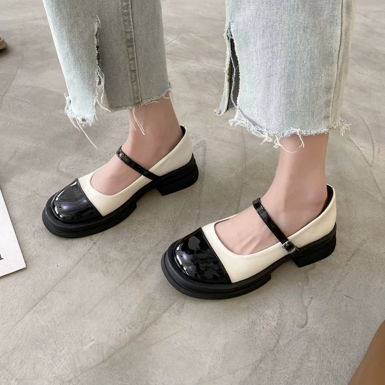 Ретро Мэри Джейн кожаные туфли женские 2024 новые весенние маленькие ароматные ветры
