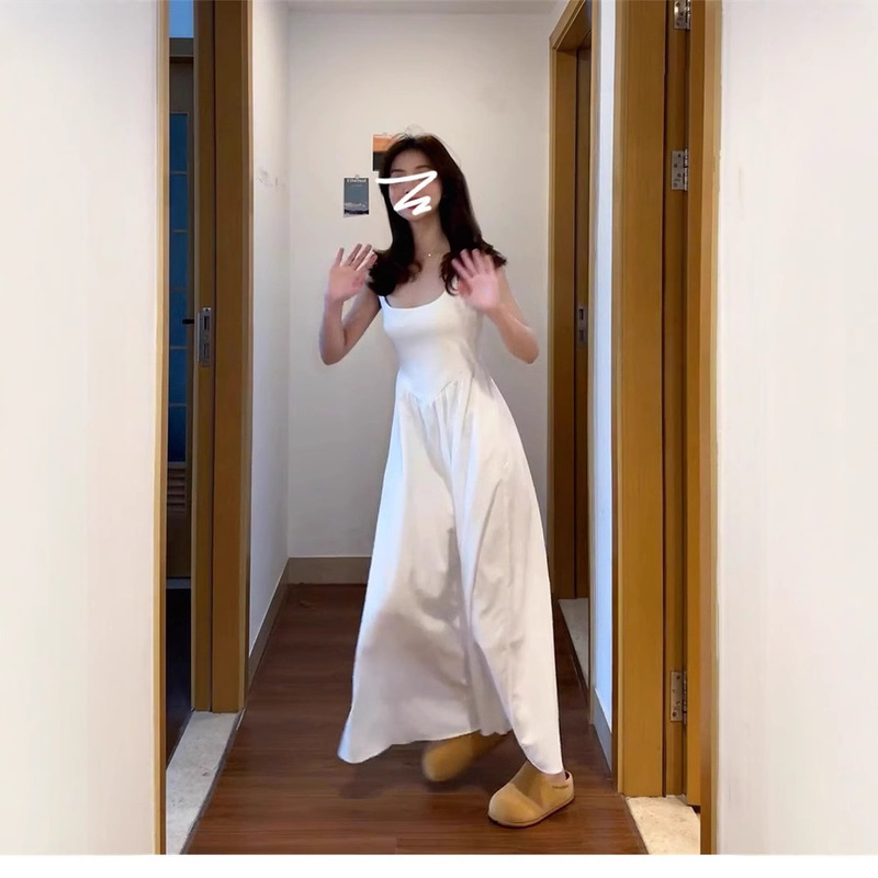 甜美穿搭显瘦收腰吊带连衣裙度假风温柔绝美白色高级感气质长裙子|undefined