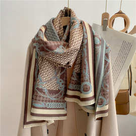 仿羊绒冬季围巾  双面提花字母链条空调披肩厚款欧美风格保暖围巾
