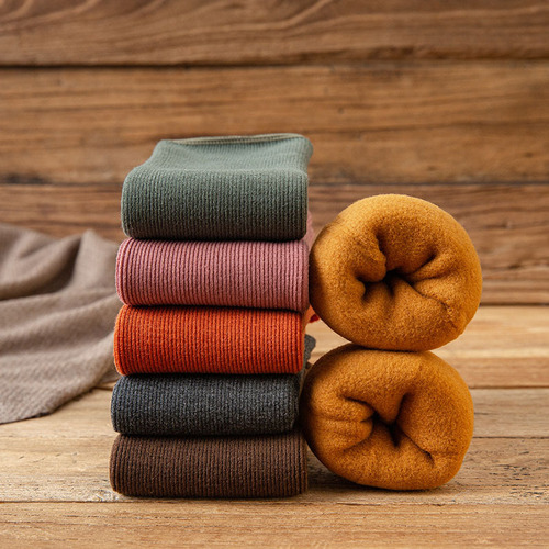 Factory direct sales cashmere snow socks for men and women in autumn and winter plus velvet thickened sleep warm cotton socks plush floor socks