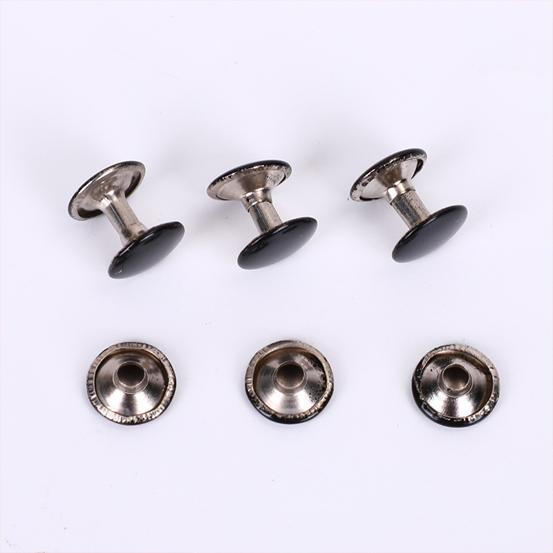 Pintado con pulverización de metal negro, remaches de ropa, bolsas, accesorios de fijación, clavos de sombrero de doble cara, clavos de perforación redondos de cuero