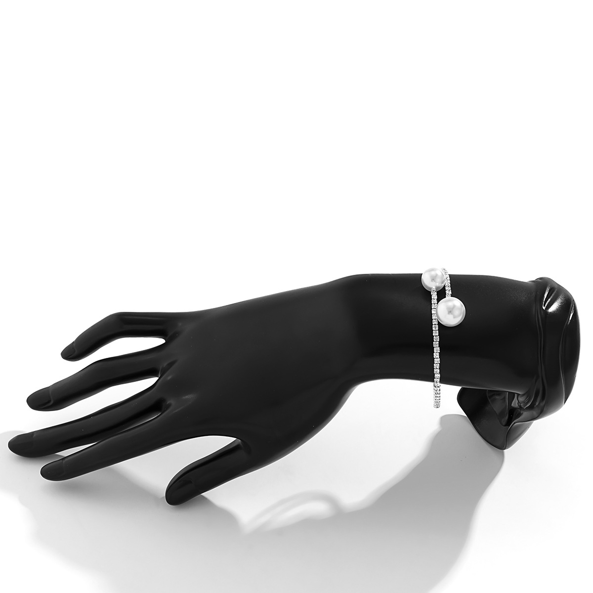 Simple Style Round Alloy Inlay Artificial Pearl Bracelets 1 Piece