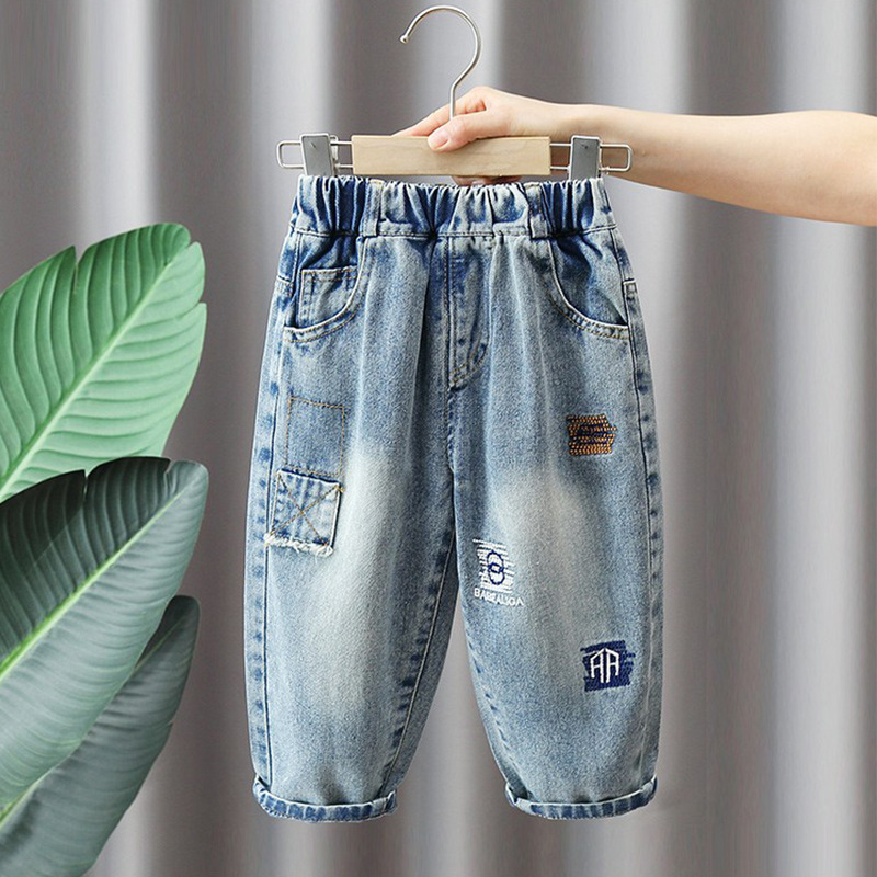 7611 traje de primavera para niños 2025 nuevo suéter de primavera y otoño para niños guapos de dos piezas para niños