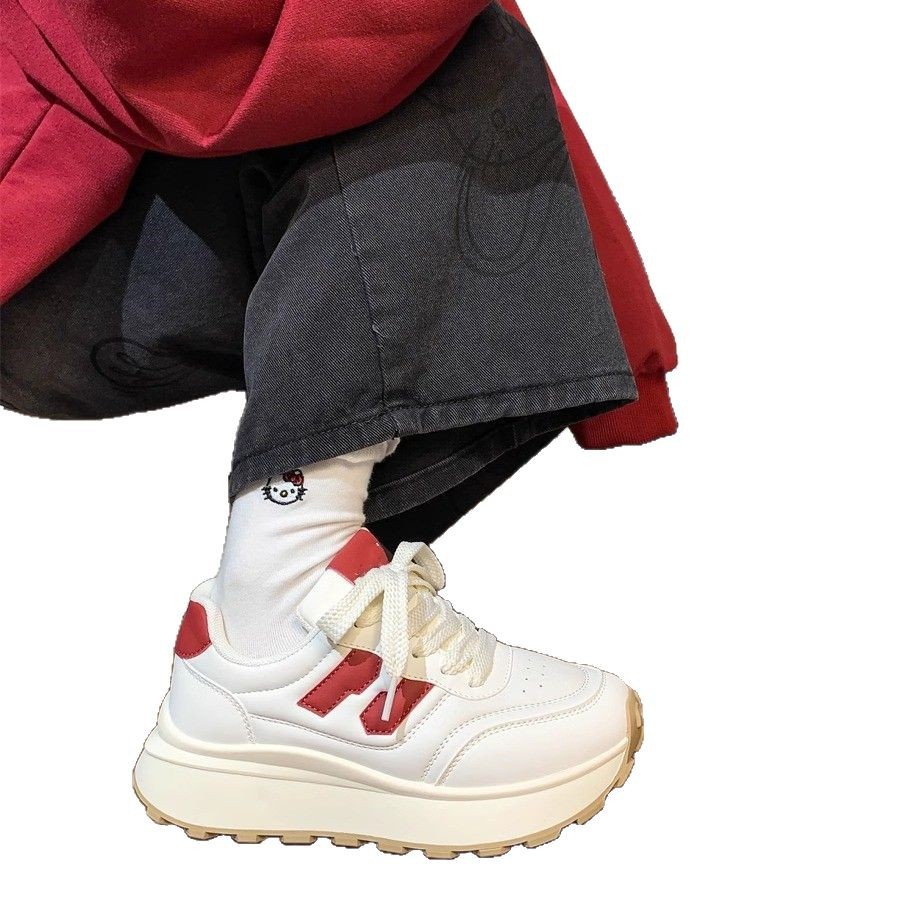Luz transpirable nuevos zapatos de papá para mujeres 2025 primavera zapatos para correr zapatos deportivos de adelgazamiento para mujeres casuales Agan