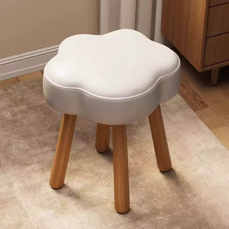 云朵化妆凳奶油风梳妆台凳子女生卧室实木高级感简约美甲专用凳子