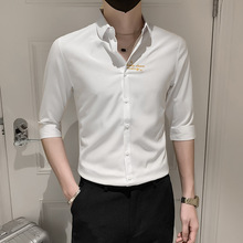 新品夏装男生七分袖衬衫时尚刺绣英伦风修身翻领男士中袖衬衣现货
