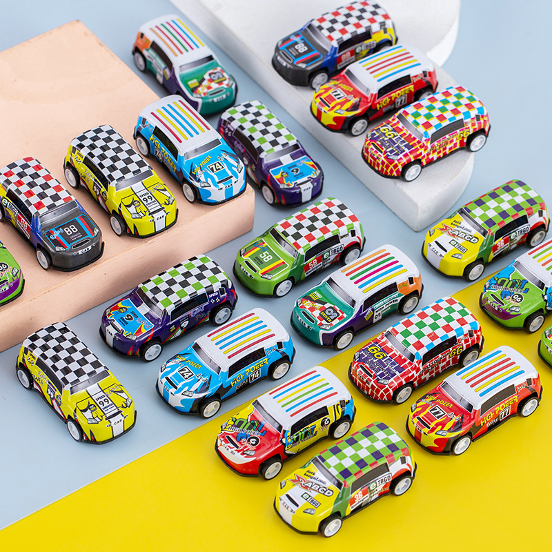 合金のブリキ車の子供のシミュレーションのおもちゃの模型の置物のばら売りの車の震え音の爆発的な屋台のおもちゃ|undefined