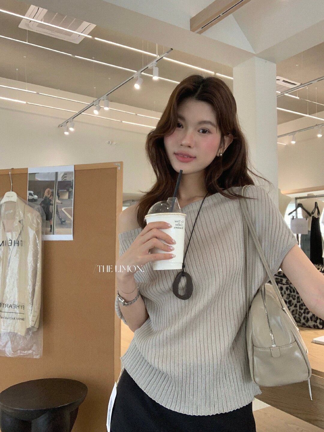 Áo thun nữ cổ tròn basic tay ngắn phong cách Hàn Quốc — Cà phê, màu đen, Bột củ sen, trắng ngà chi tiết 67