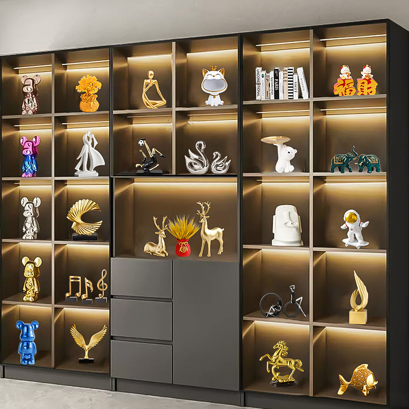 Light luxury high-end violent bear home living room decoration creative lucky cat entrance wine cabinet TV cabinet decoration