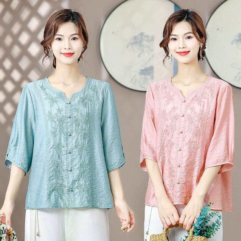 Летняя базовая рубашка для миниатюрных мам, тонкая футболка с короткими рукавами для женщин среднего возраста, стильный топ с вышивкой для женщин среднего и пожилого возраста.