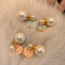 真金电镀银针蜜蜂珍珠两戴式耳钉复古港风气质耳环轻奢高级感耳饰