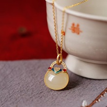 古法金镶和田玉吊坠女长命锁项链高级感轻奢古典国风小众设计感