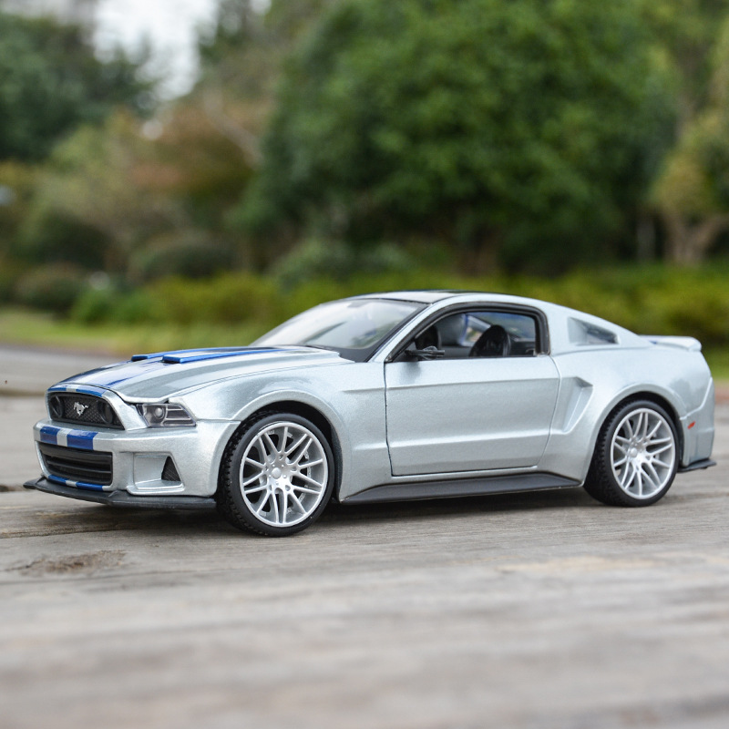 Mei Chu Tu 2014 Оригинал 1:24 Ford Mustang GT Американская модели моделирования сплава с сплава автомобиля Muscle Car