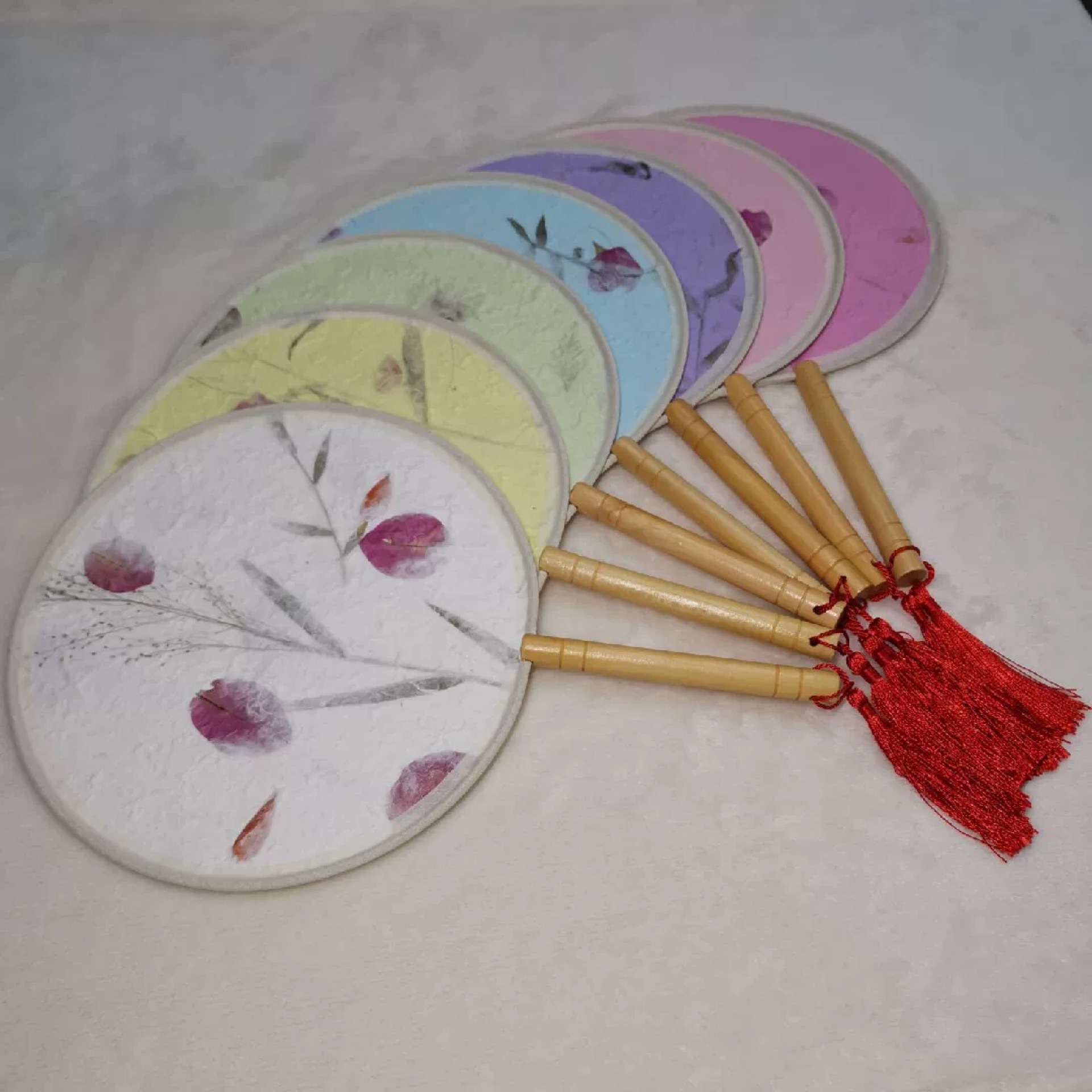 手工花草纸古风团扇特色节日礼品闺蜜女生礼物装饰摆件宫扇汉服