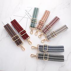 カバンは新型のカバンを持っています。カバンを持っています。