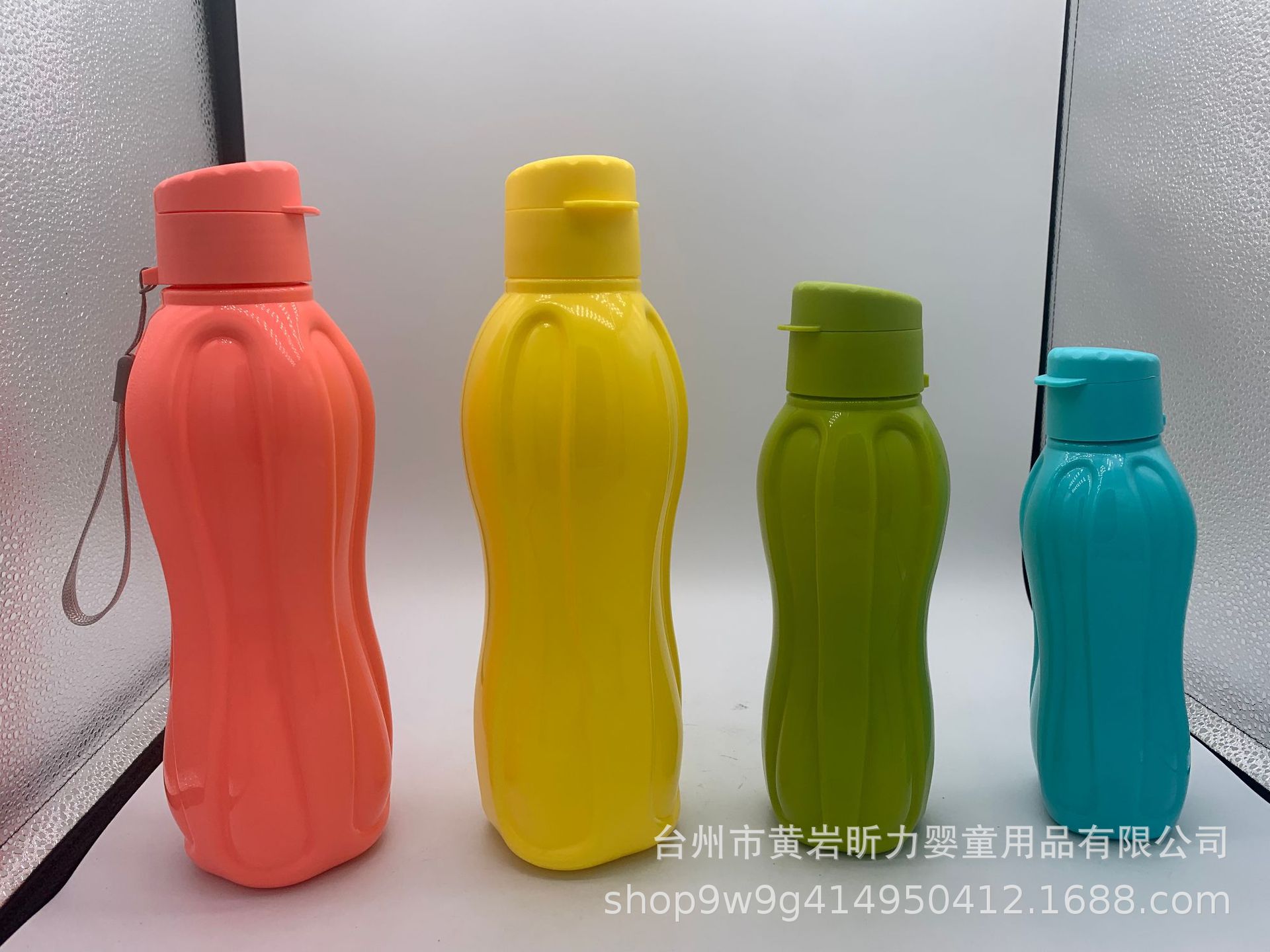 Al contado al por mayor comercio exterior caliente taza de agua de plástico taza de espacio botella deportiva de gran capacidad al aire libre taza de plástico transparente